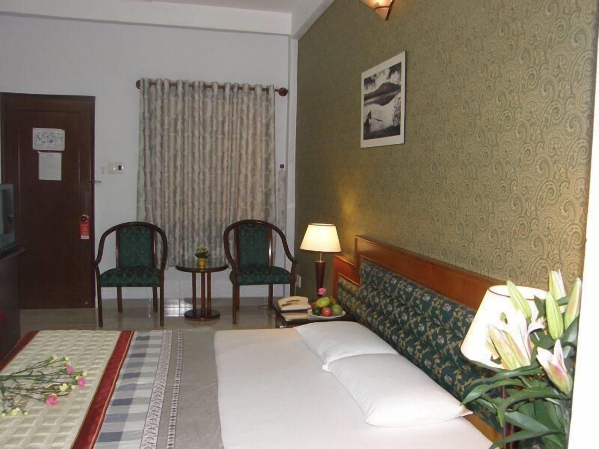 Khach San Trung Mai Hotel Bandar Ho Chi Minh Luaran gambar