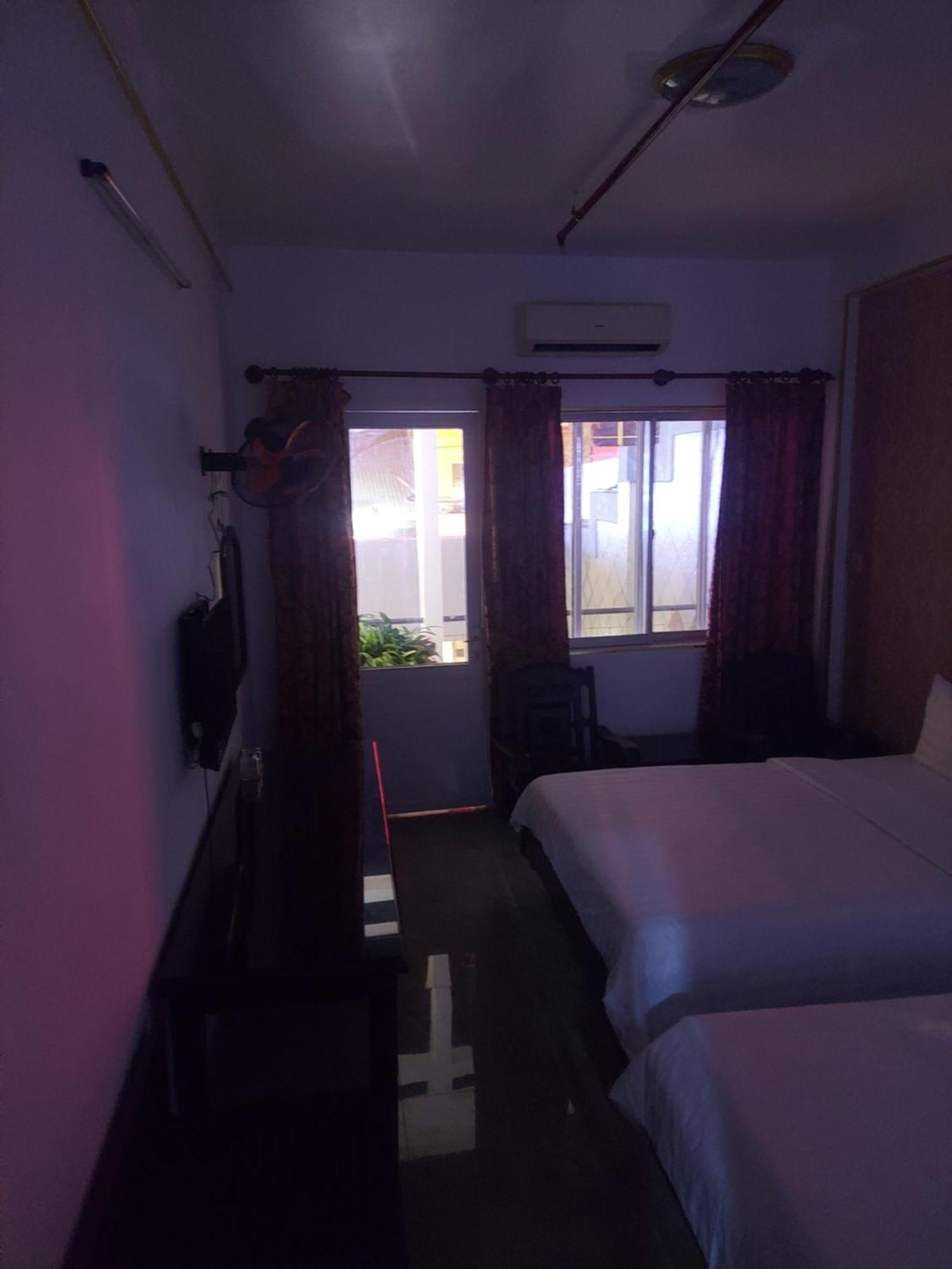 Khach San Trung Mai Hotel Bandar Ho Chi Minh Luaran gambar