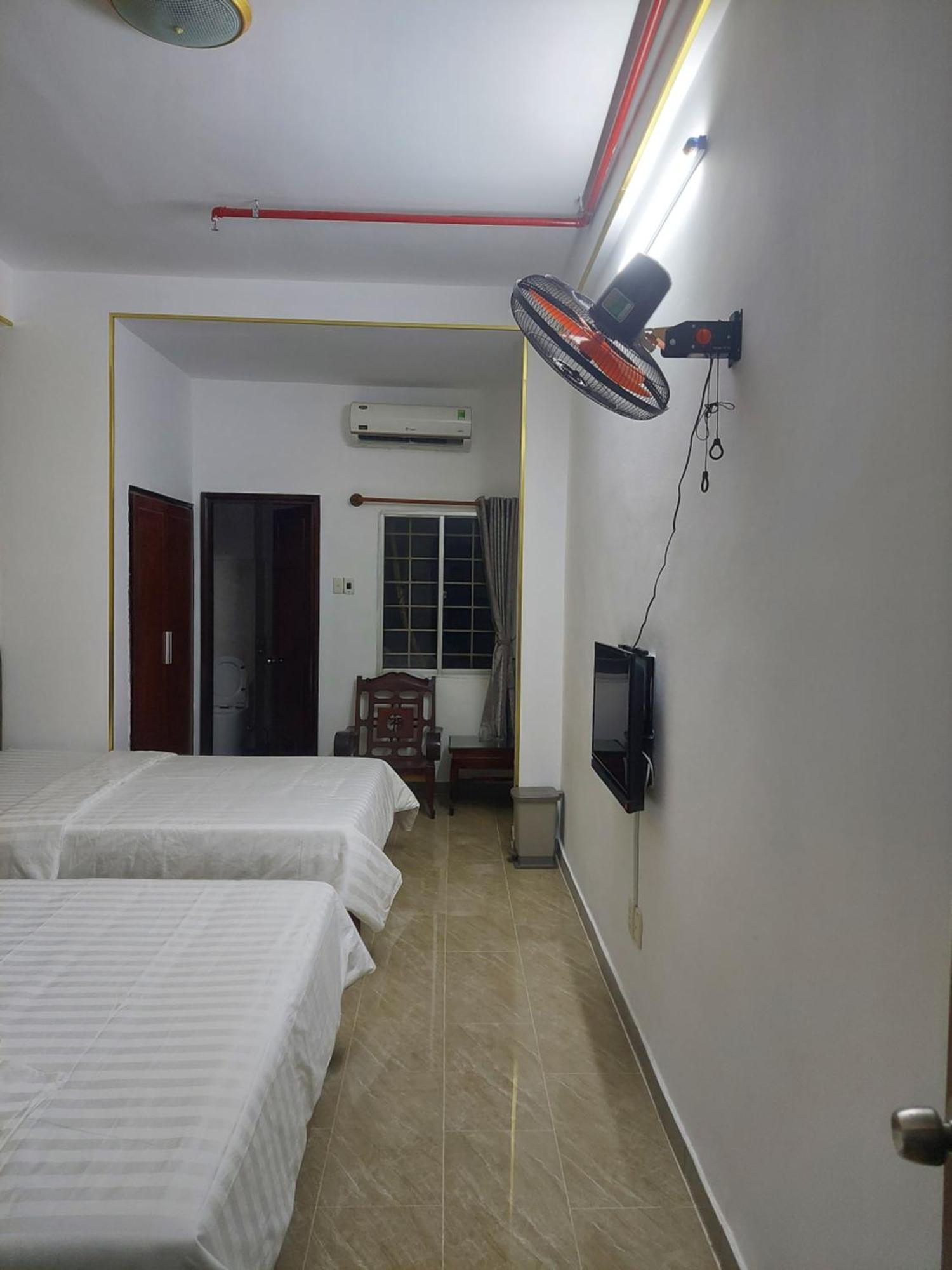 Khach San Trung Mai Hotel Bandar Ho Chi Minh Luaran gambar