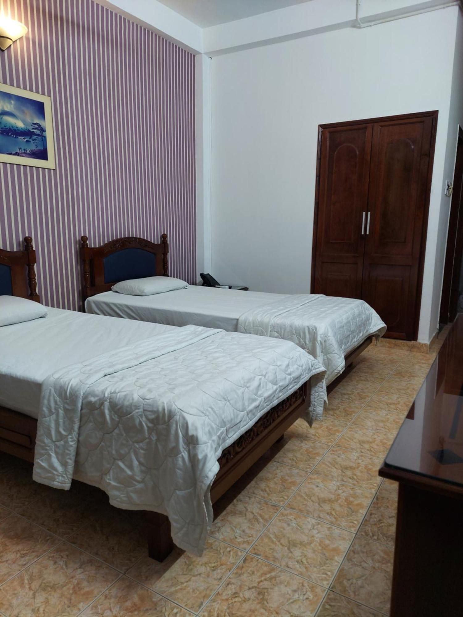 Khach San Trung Mai Hotel Bandar Ho Chi Minh Luaran gambar