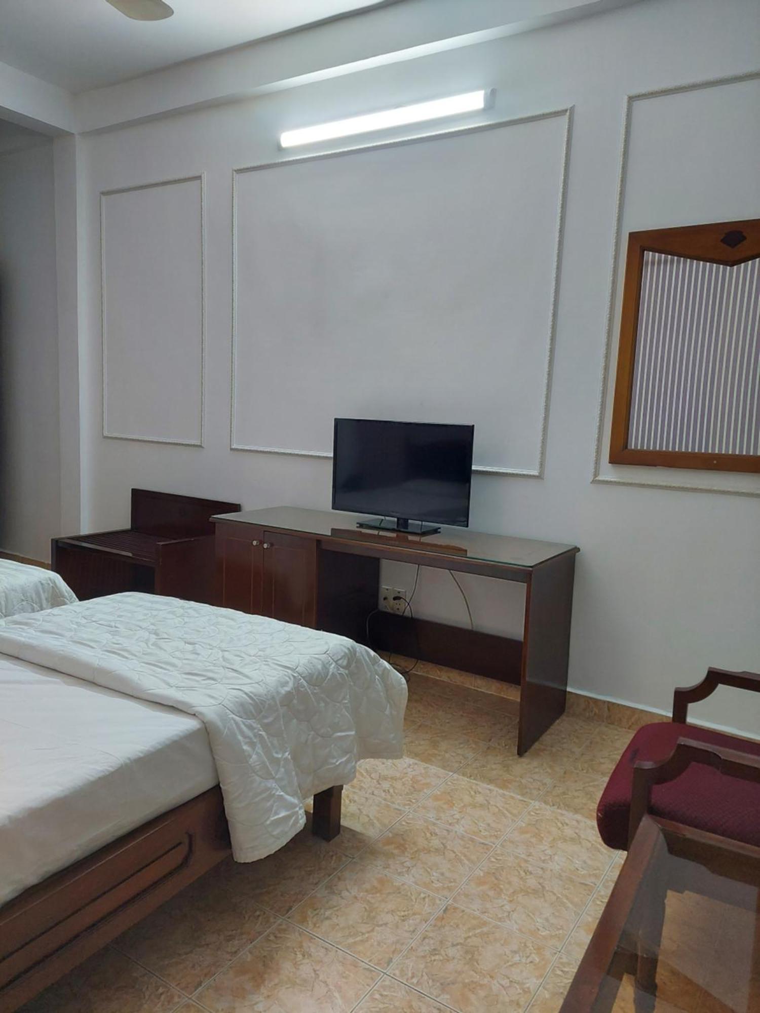 Khach San Trung Mai Hotel Bandar Ho Chi Minh Luaran gambar