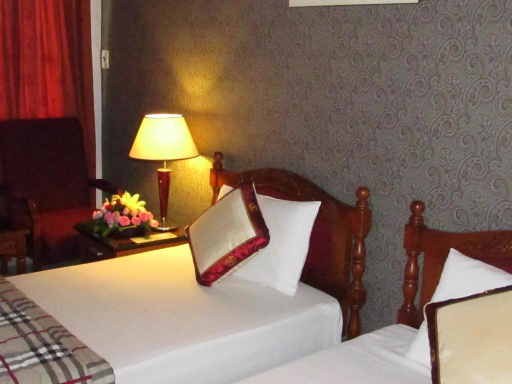 Khach San Trung Mai Hotel Bandar Ho Chi Minh Luaran gambar