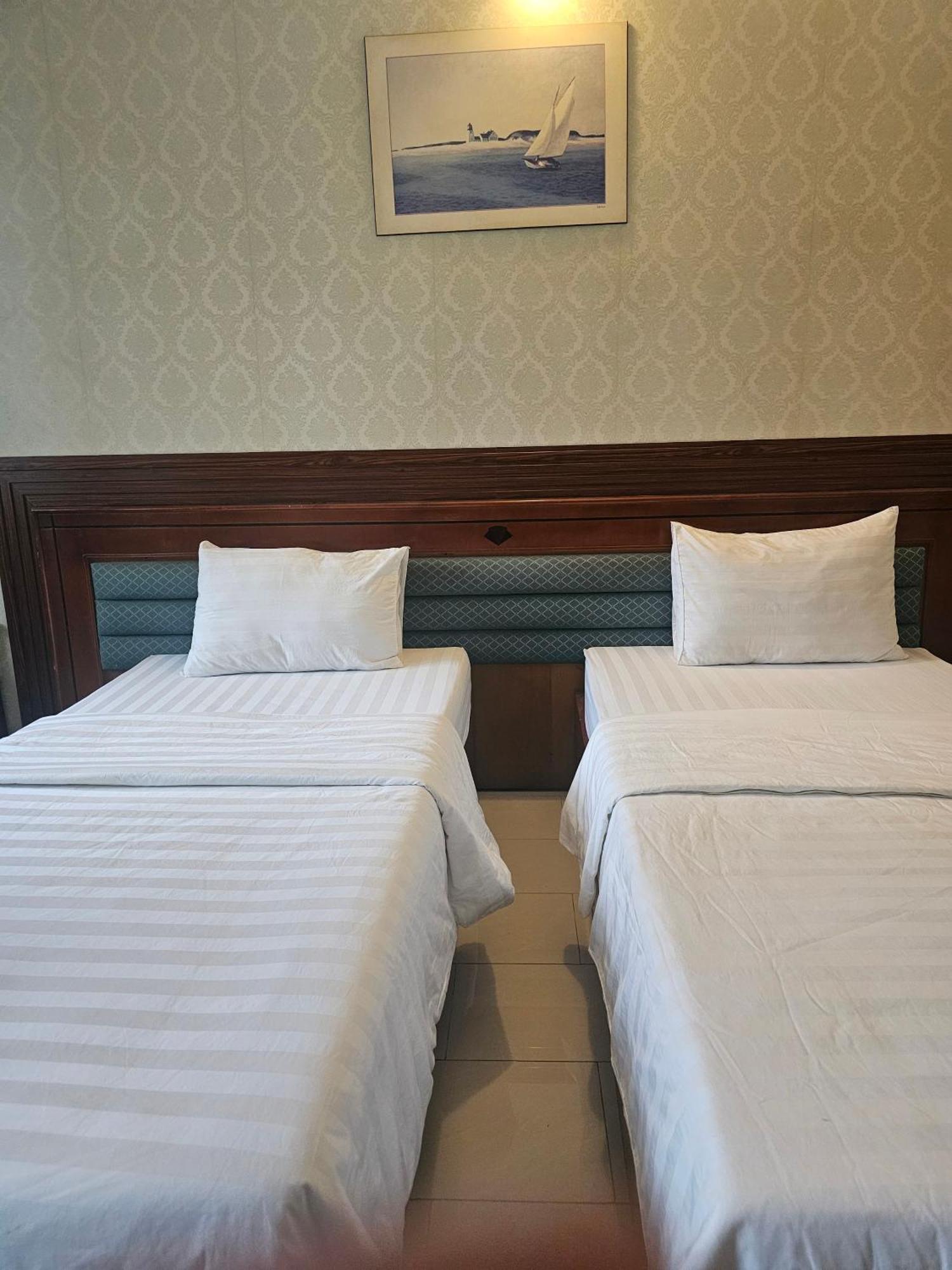 Khach San Trung Mai Hotel Bandar Ho Chi Minh Luaran gambar