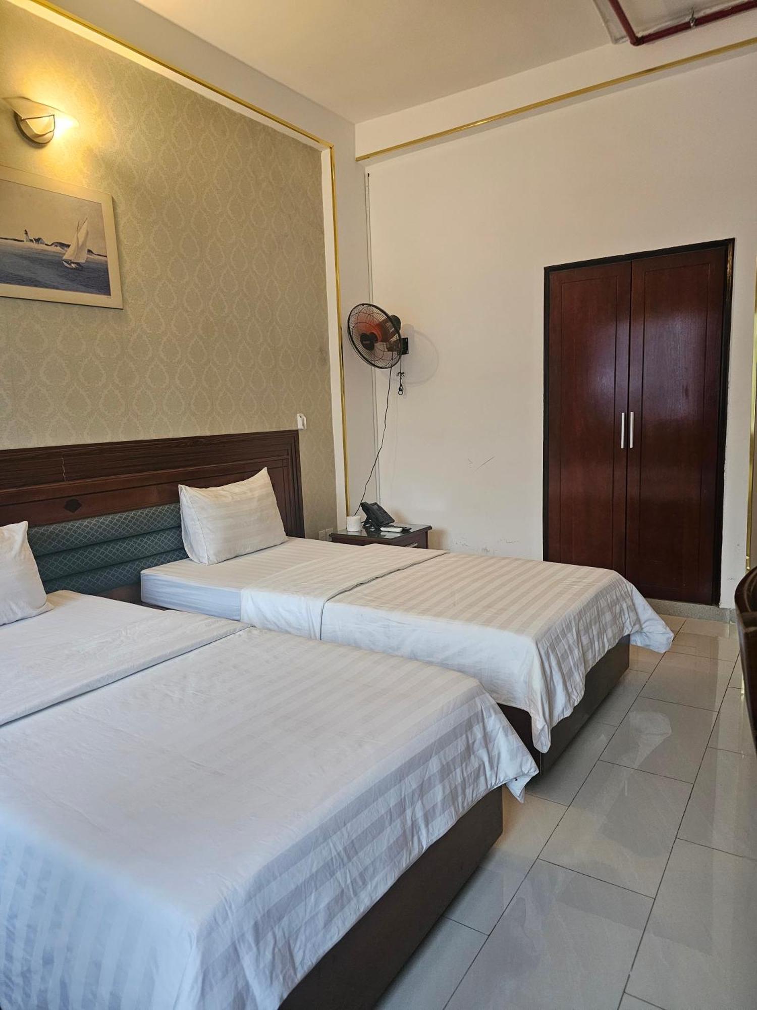 Khach San Trung Mai Hotel Bandar Ho Chi Minh Luaran gambar