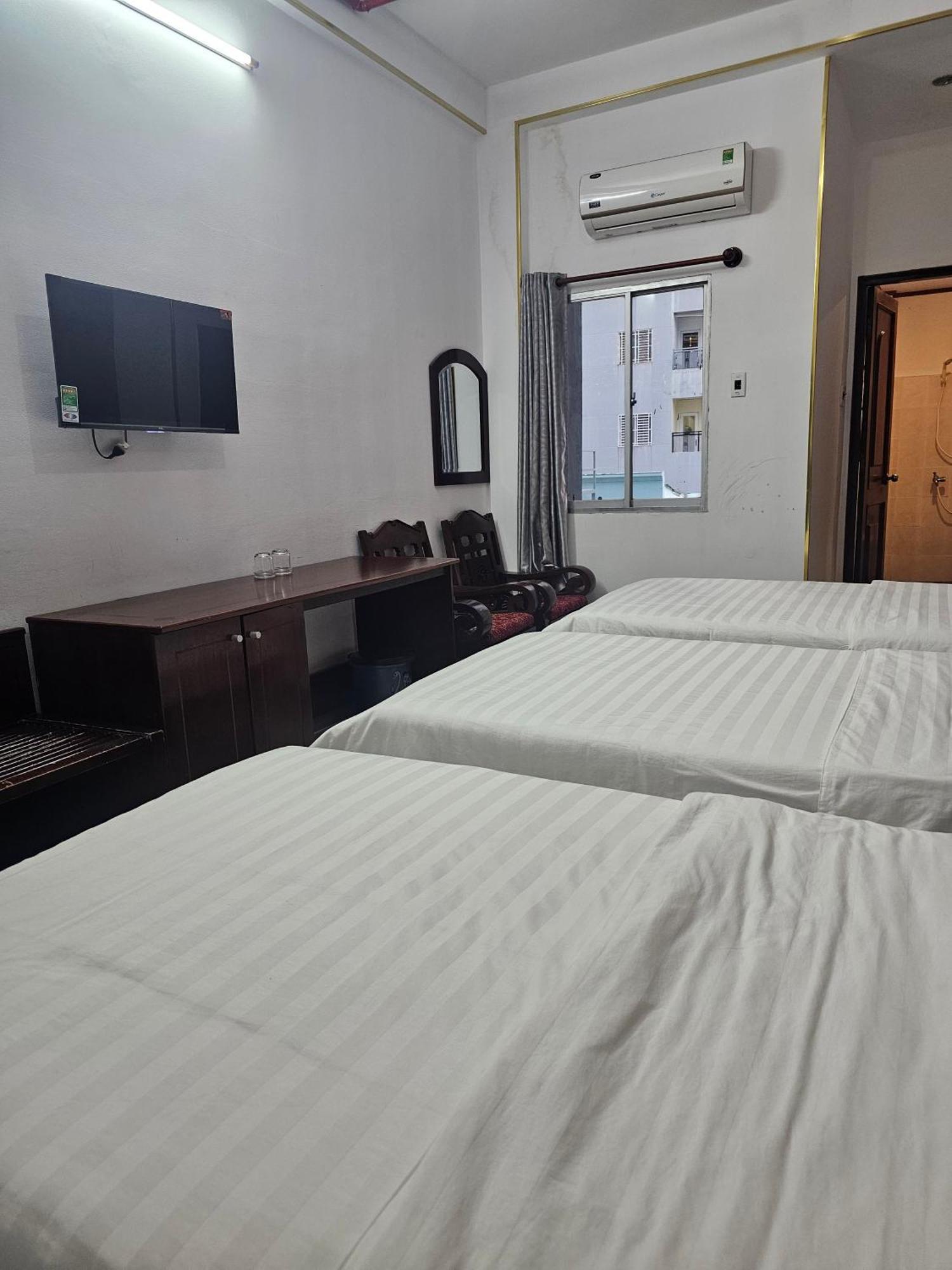 Khach San Trung Mai Hotel Bandar Ho Chi Minh Luaran gambar
