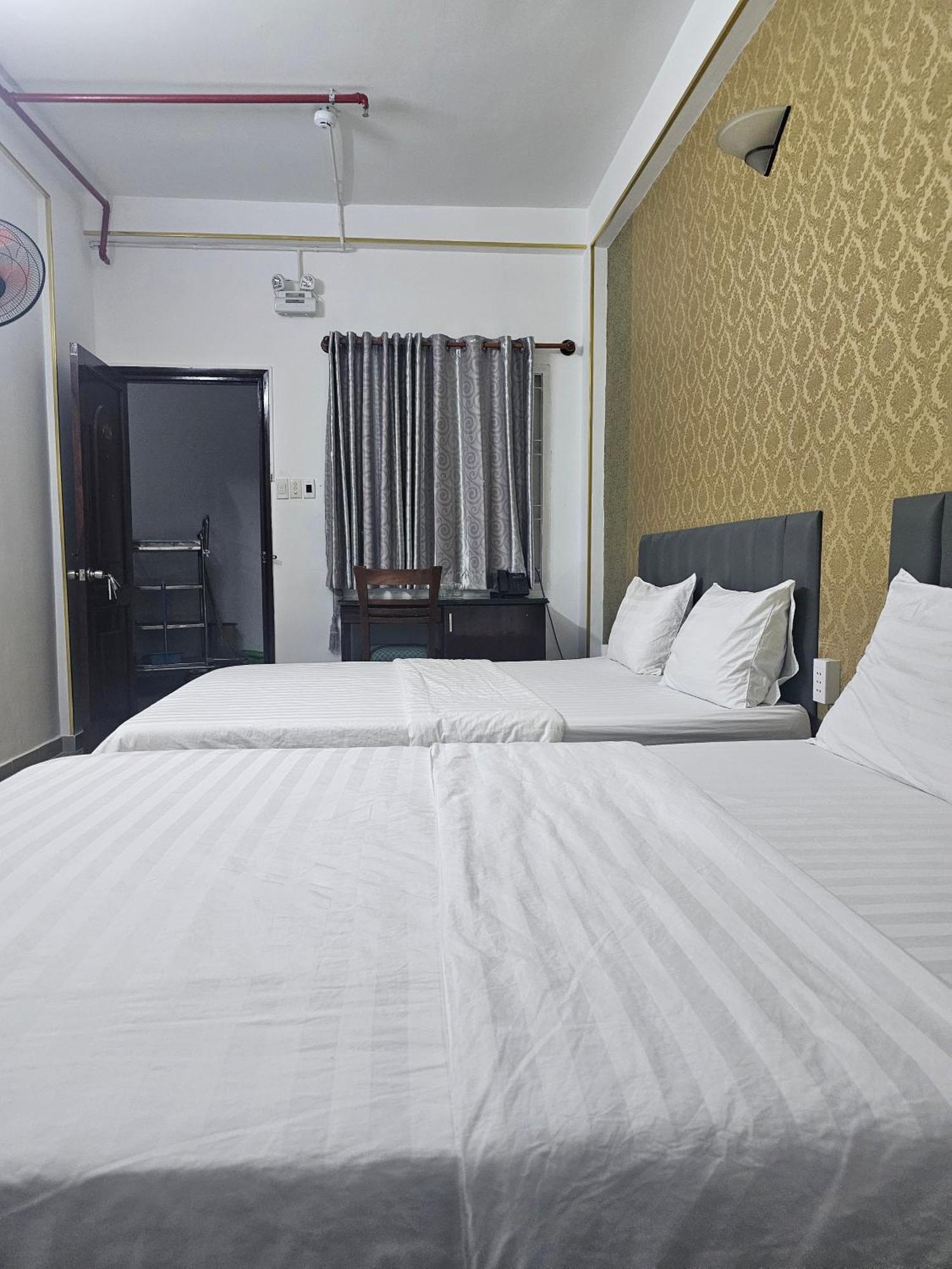Khach San Trung Mai Hotel Bandar Ho Chi Minh Luaran gambar