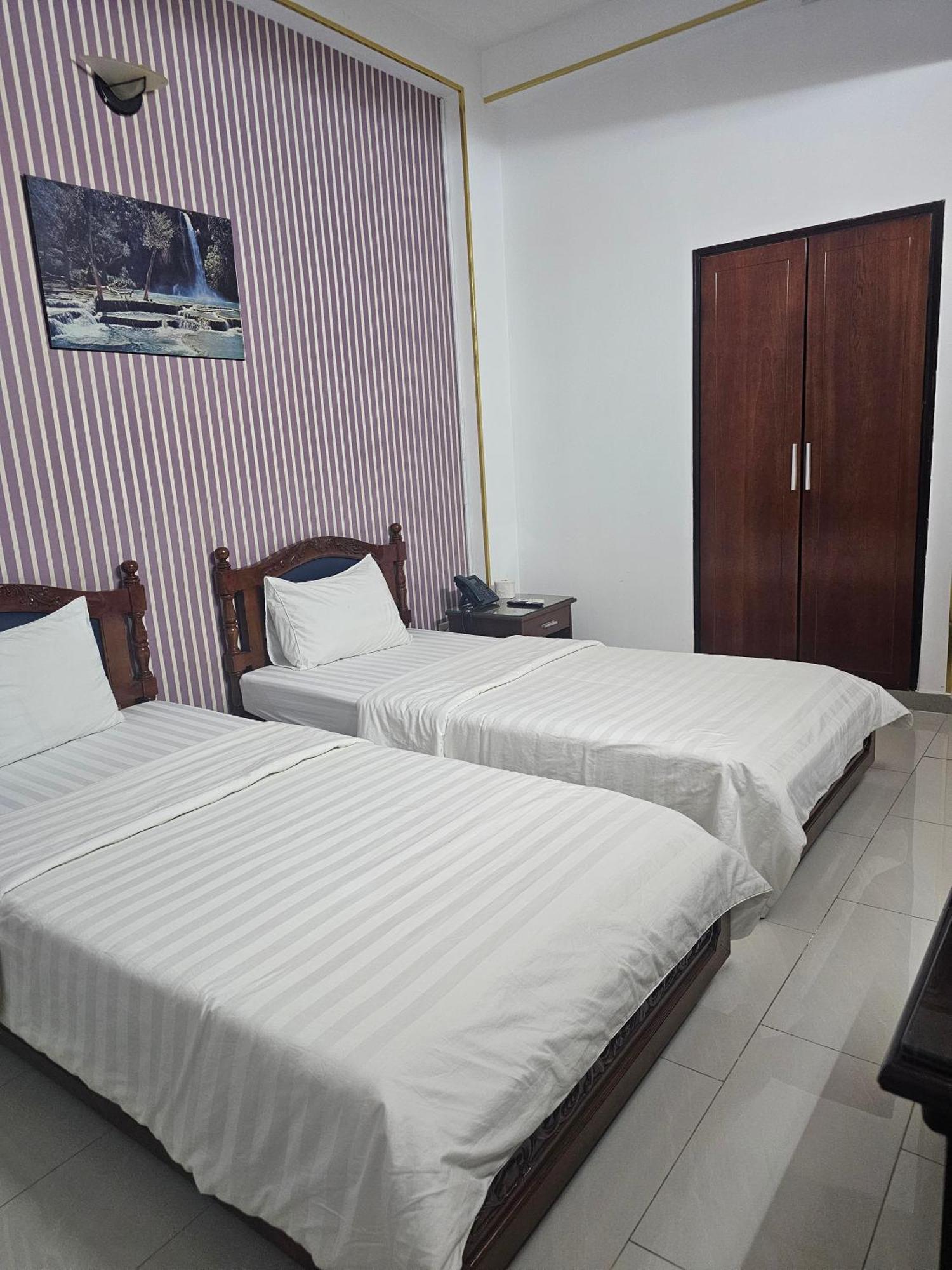 Khach San Trung Mai Hotel Bandar Ho Chi Minh Luaran gambar